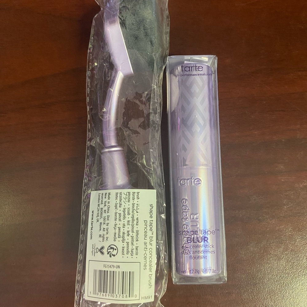 Tarte Shape Tape Blur Concealer Stick and Brush- Medium